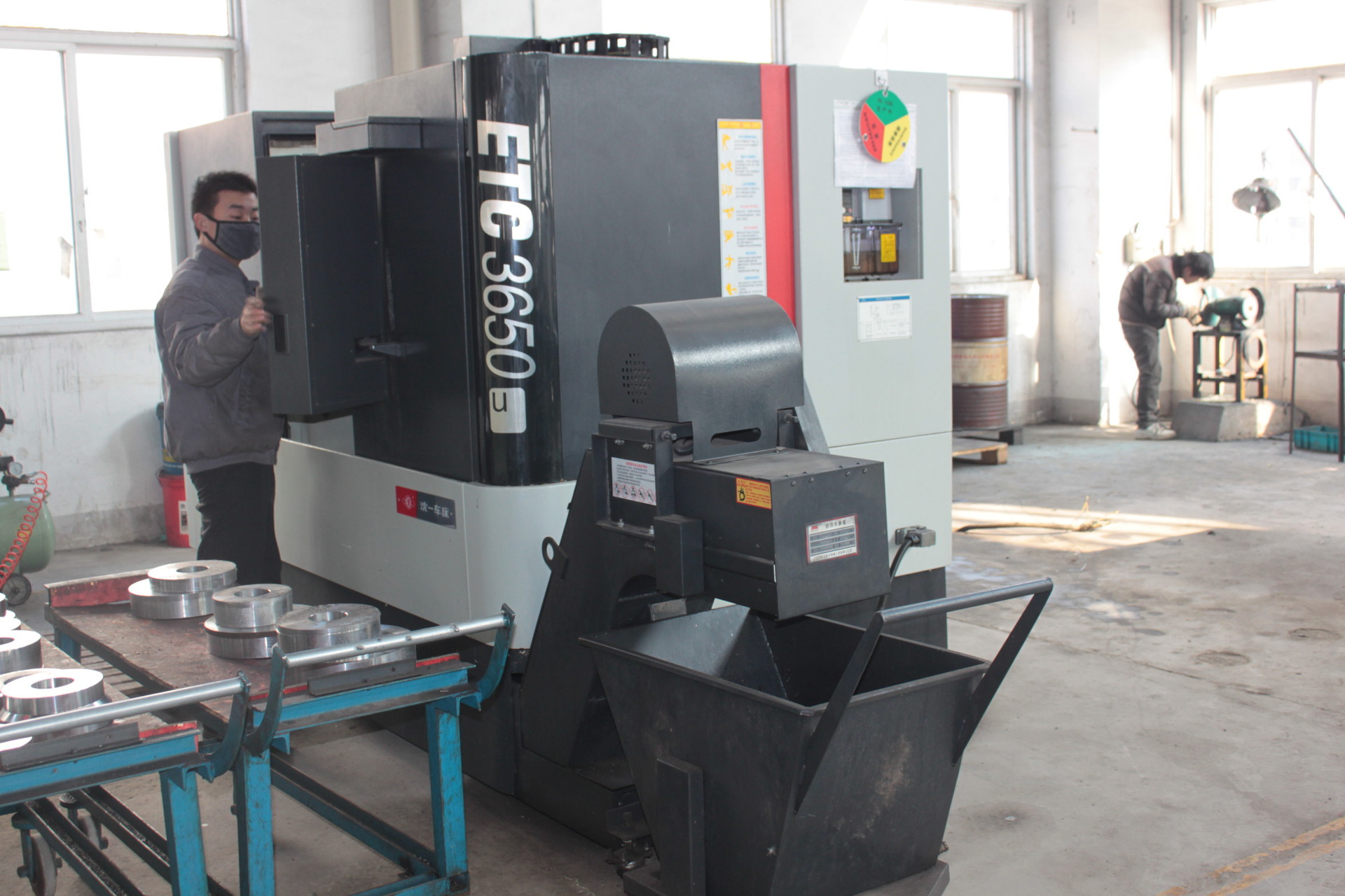 成型機(jī)配件轉(zhuǎn)軸 精密加工與防銹技術(shù)的關(guān)鍵